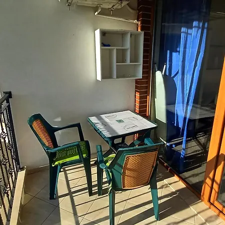 Apollon-7 Family Apartment